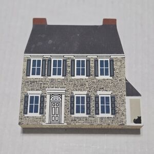 1991 The Cat's Meow Series IX Governor Snyder Mansion Faline Shelf Sitter